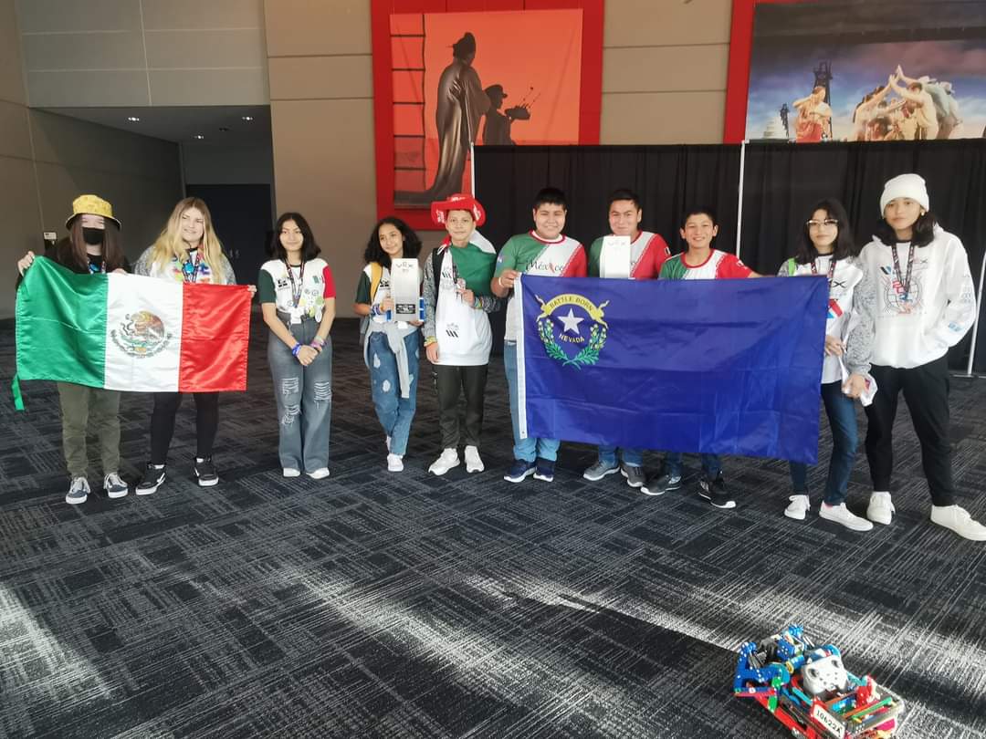 Finaliza con éxito paticipación de equipos Mexicanos en el Campeonato  Mundial de Robótica 2022 - VEX Robotics México